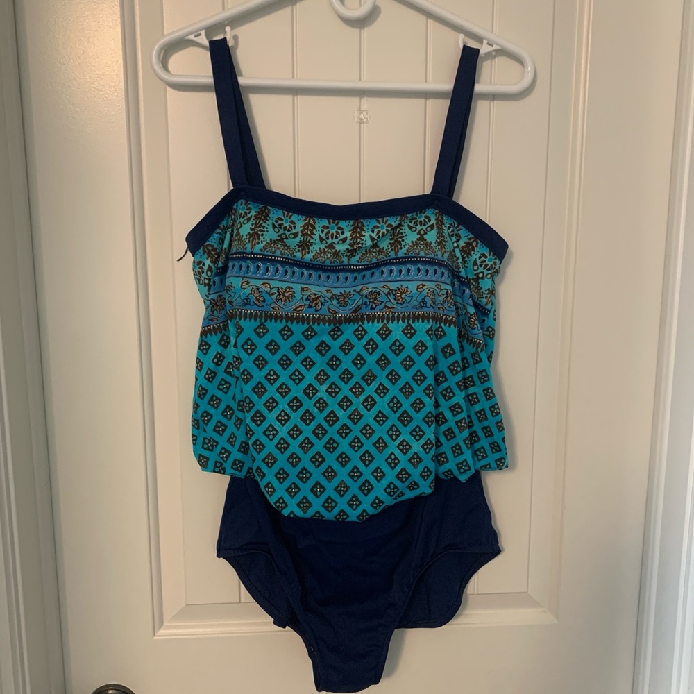 Maxine one piece blouson swimsuit size 16, turquoise and navy, removable straps